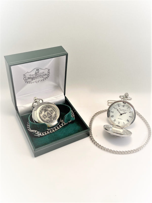 GENTS QUARTZ POCKET WATCH PEWTER SILVER METAL TIMEPIECE embossed with Dad. Great fathers day gift.