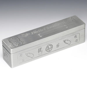 A BOX TO KEEP THAT ALL IMPORTANT BIRTH CERT WITH SYMBOLS OF BABIES LIFE ENGRAVED AROUND THE BOX.  ENGRAVING PLATE FOR BABY NAME ALSO ON THE HINDGED LID. PEWTER FINISHED AND PERFECT FOR ENGRAVING. SILVER METAL LOOK MADE IN IRELAND