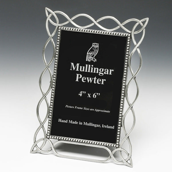 Pewter Frame Silver Metal Finish Frame. Made in Ireland.   Celtic knot pattern around the beaded frame in 6" x 4". 