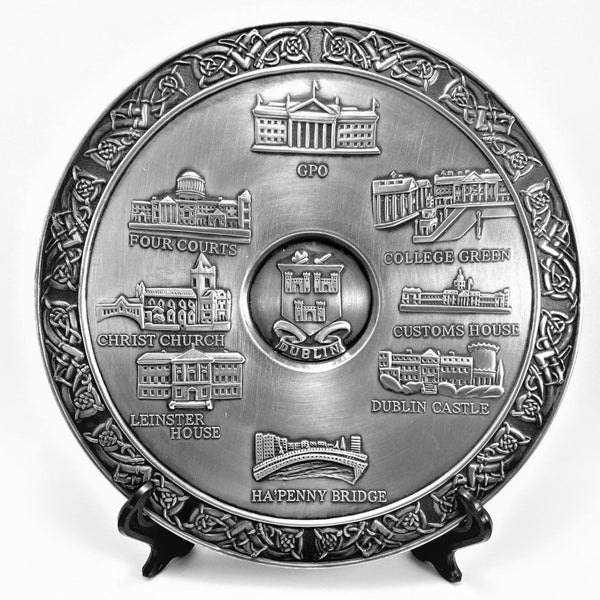 8 INCH WALL PLATE WITH SCENES OF DUBLIN IN PEWTER FINISHED RIM AND SILVER POLISHED CENTRE. A great gift for a Dubliner far from home. Pewter polished silverware finish.