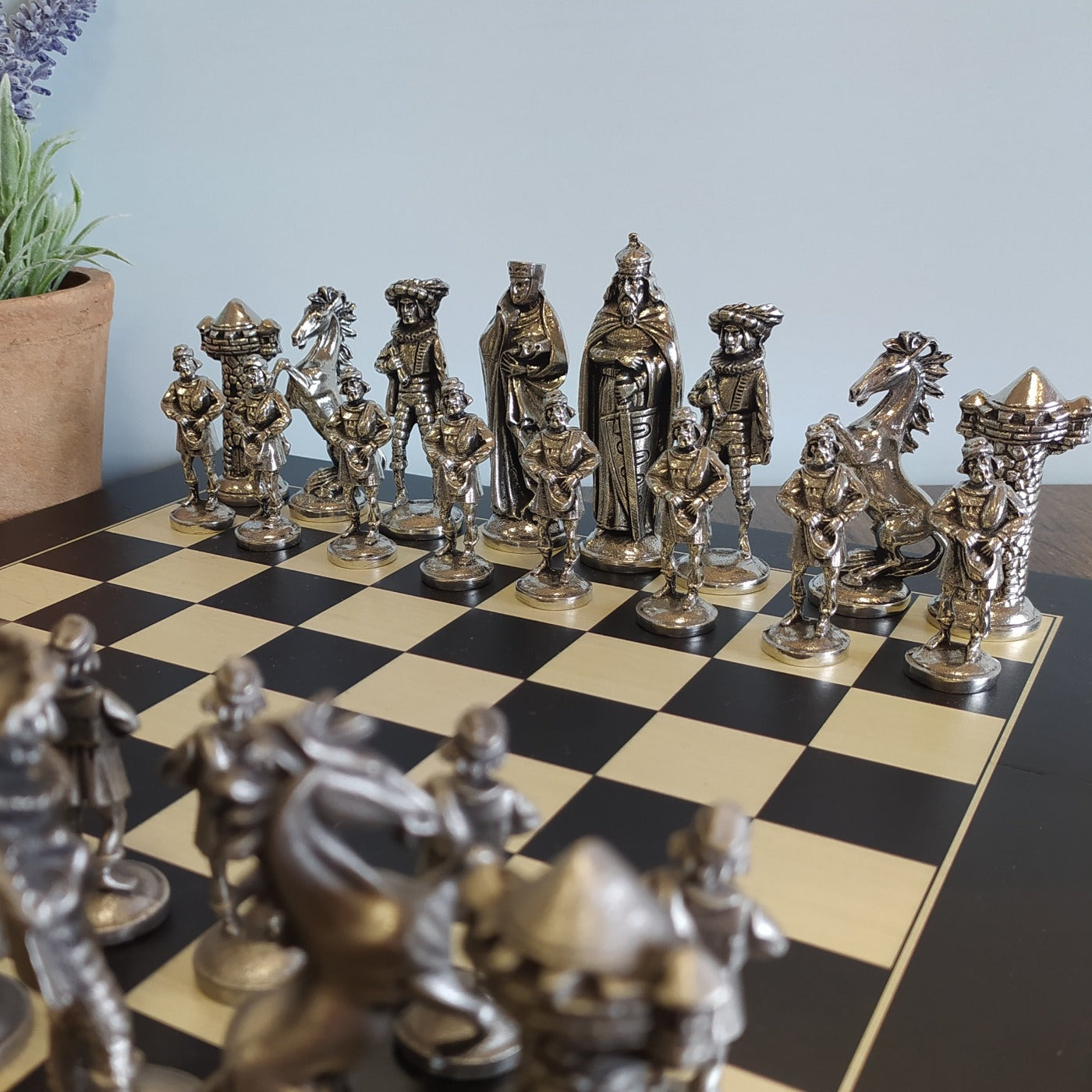 17" Medieval Fantasy Chess Game Set w/ 3D Castle Platform Metal Pewter  3" King