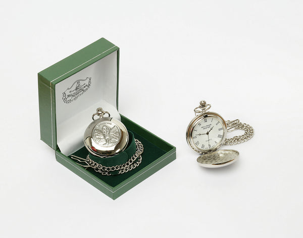 GENTS QUARTZ POCKET WATCH PEWTER SILVER METAL TIMEPIECE with bag piper design.