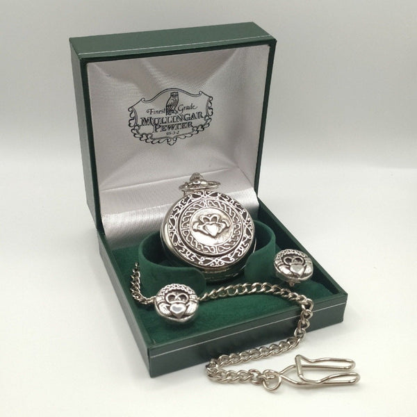 CLADDAGH DESIGN GENTS MECHANICAL WATCH AND CUFFLINKS SET WITH PEWTER METAL DESIGN AND SILVER FINISH TO WATCH . great mans gift for any occasion.