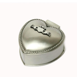 Mullingar Pewter Heart Shaped Jewllery Box WITH CLADDAGH. SOFT SILVER SHEEN FINISH. GREAT RING BOX WITHSOFT SATIN INSIDE.